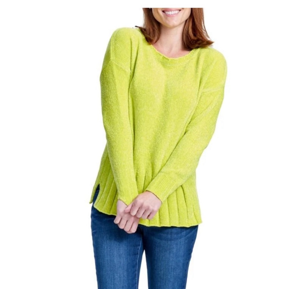 Seven7 Sweater Ultra Plush Chenille Crew‎ Neck Pullover  - Women’s Size Medium M